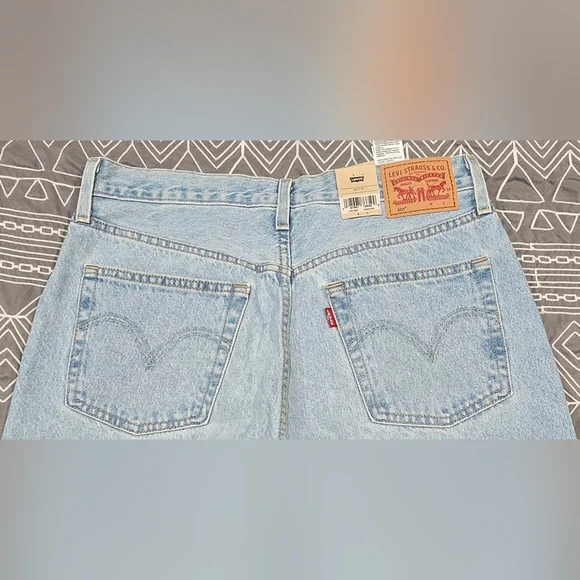 Levis 501 High Rise Distressed Straight Leg Jeans Size 30 - Picture 6 of 10